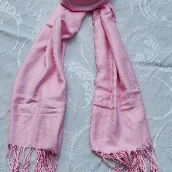 PASHMINA, Light Pink/Pashmina Shawl/72 inch Head Wrap/Fringed Pashmina Head Wrap - Picture 1 of 3